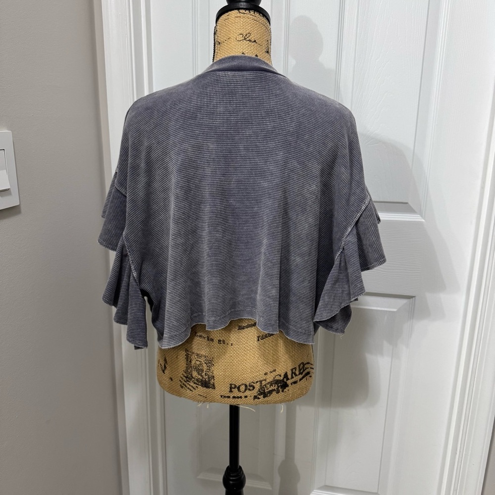 Altar’d State Textured Very Oversized Cropped Tee - Picture 6 of 9